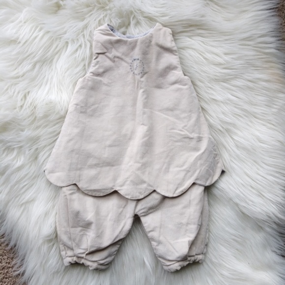 Jacadi Other - Jacadi scalloped Romper Jumpsuit Overalls